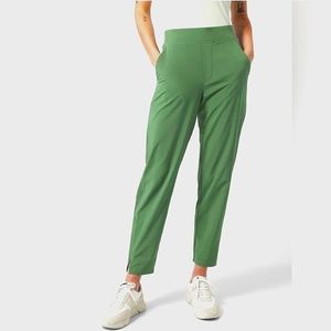 Size 8 Athleta Brooklyn Jogger